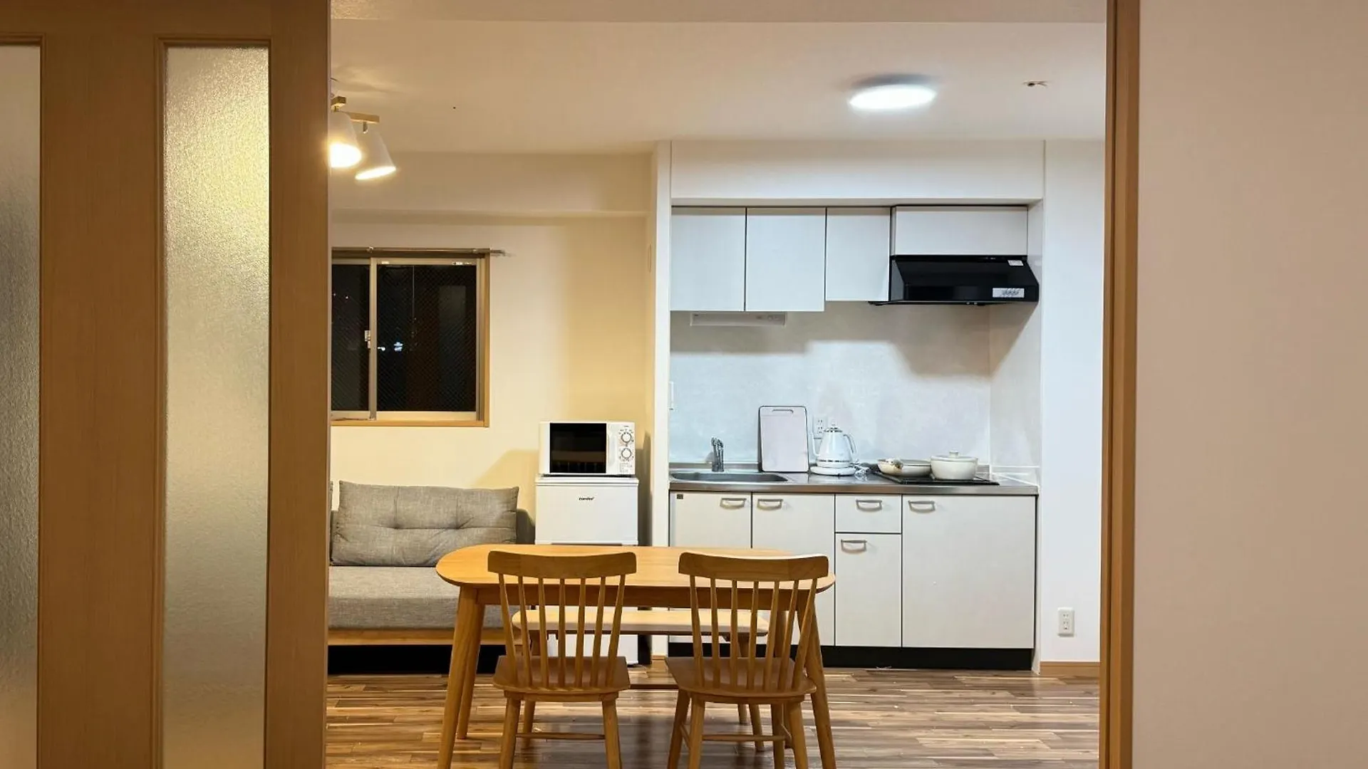 Crystal Court Namba 204, 402, 704, 801, 802, 902 - Vacation Stay 17706 Osaka 0*,